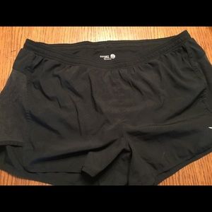 Old Navy black athletic running shorts.